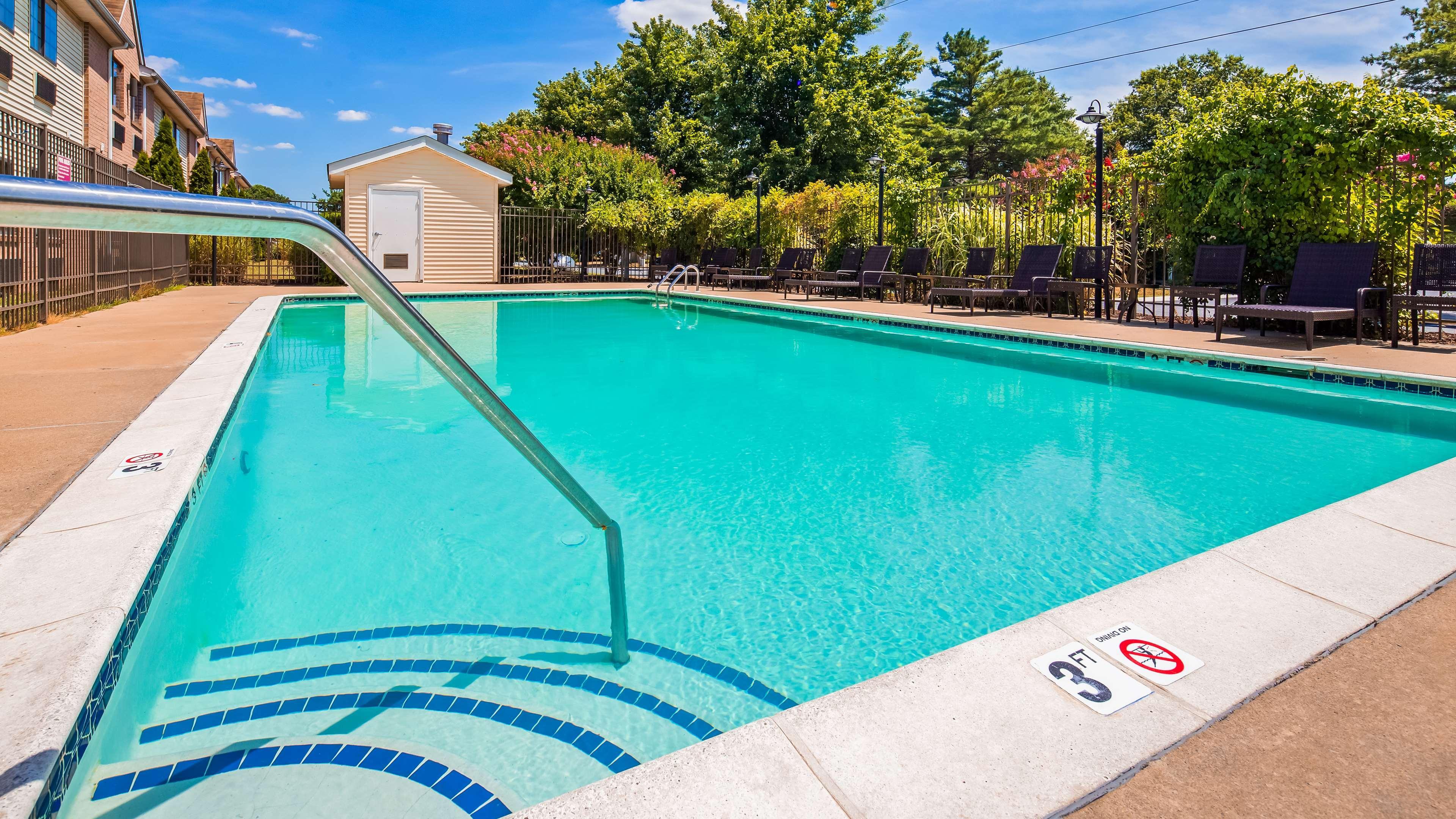 Best Western PLUS Hannaford Inn&Suites Kenwood Exterior foto