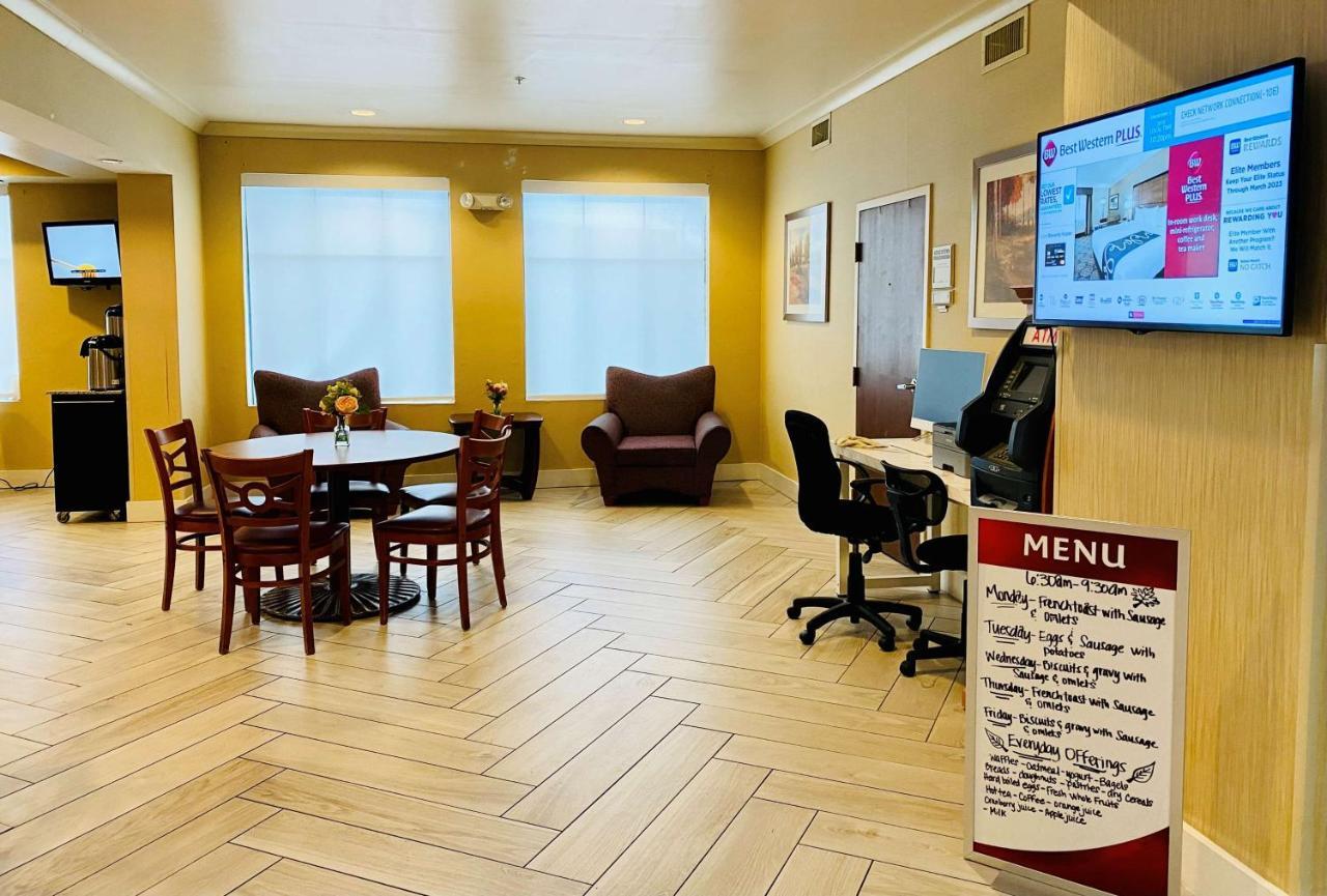 Best Western PLUS Hannaford Inn&Suites Kenwood Exterior foto